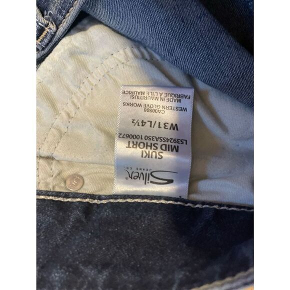 Silver Women’s Mid Shorts (SZ 31) - Picture 4 of 4